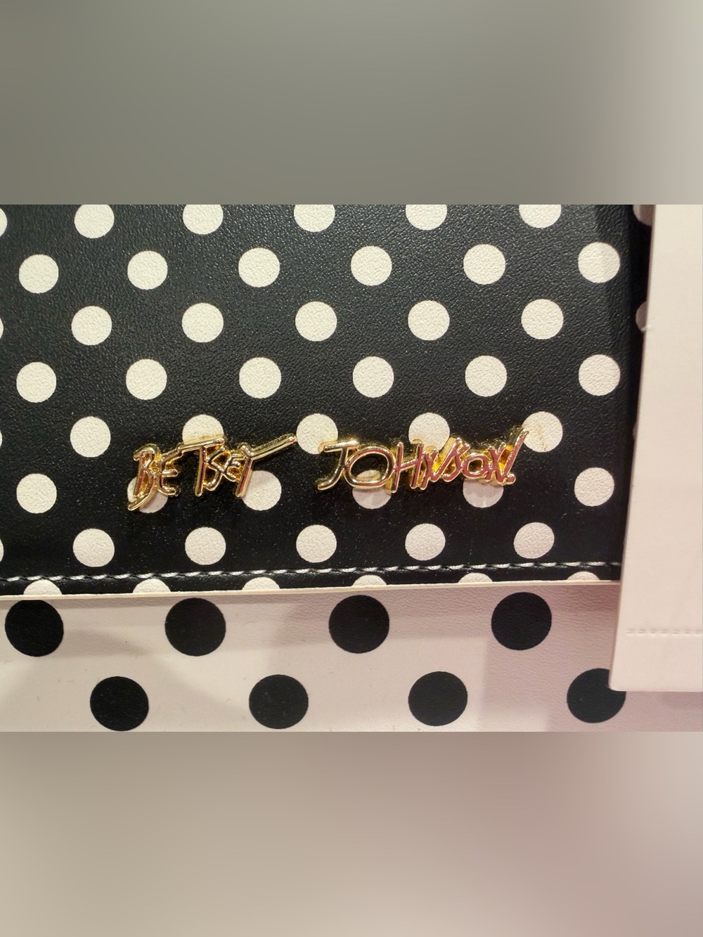 Betsey Johnson NWT Black & White Polka Dot Crossbody with Floral Bow (P244) - Picture 10 of 12